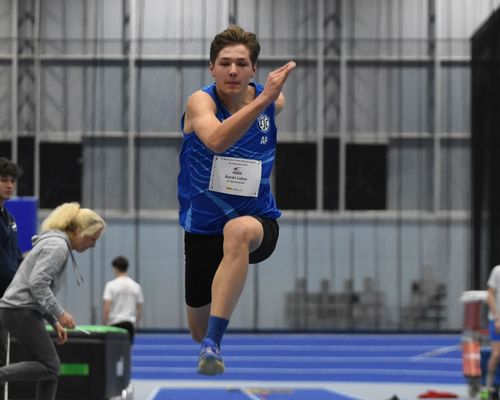 Erfolgreicher Start in den Mehrfachsprung: Hessische Talente glänzen beim 3. Hessischen Mehrsprungcup